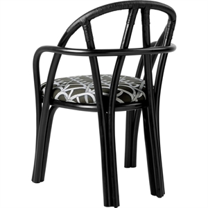 Gubi Bistra Esszimmerstuhl mit Armlehnen Ebenholz lackiertes Rattan/Reales Limonta 003