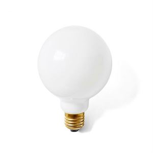 Audo Globe Bulb LED 95 Opal