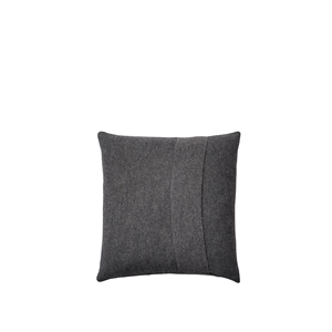 Muuto Layer Kissen 50 x 50 cm Dunkelgrau