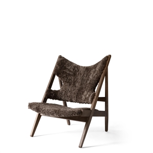 MENU Knitting Sessel Schaffell Gepolstert mit Basis Aus Dunker Eiche